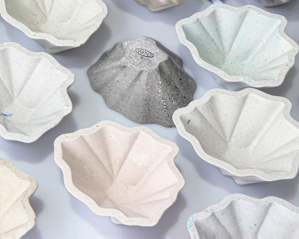 Thumbnail: contemporary design Oyster Shell Trays Jesmonite hand-mad abstract colors Hand-Crafted