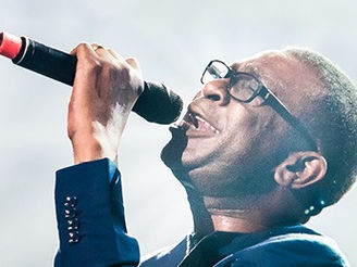 Youssou NDOUR (chanteur)