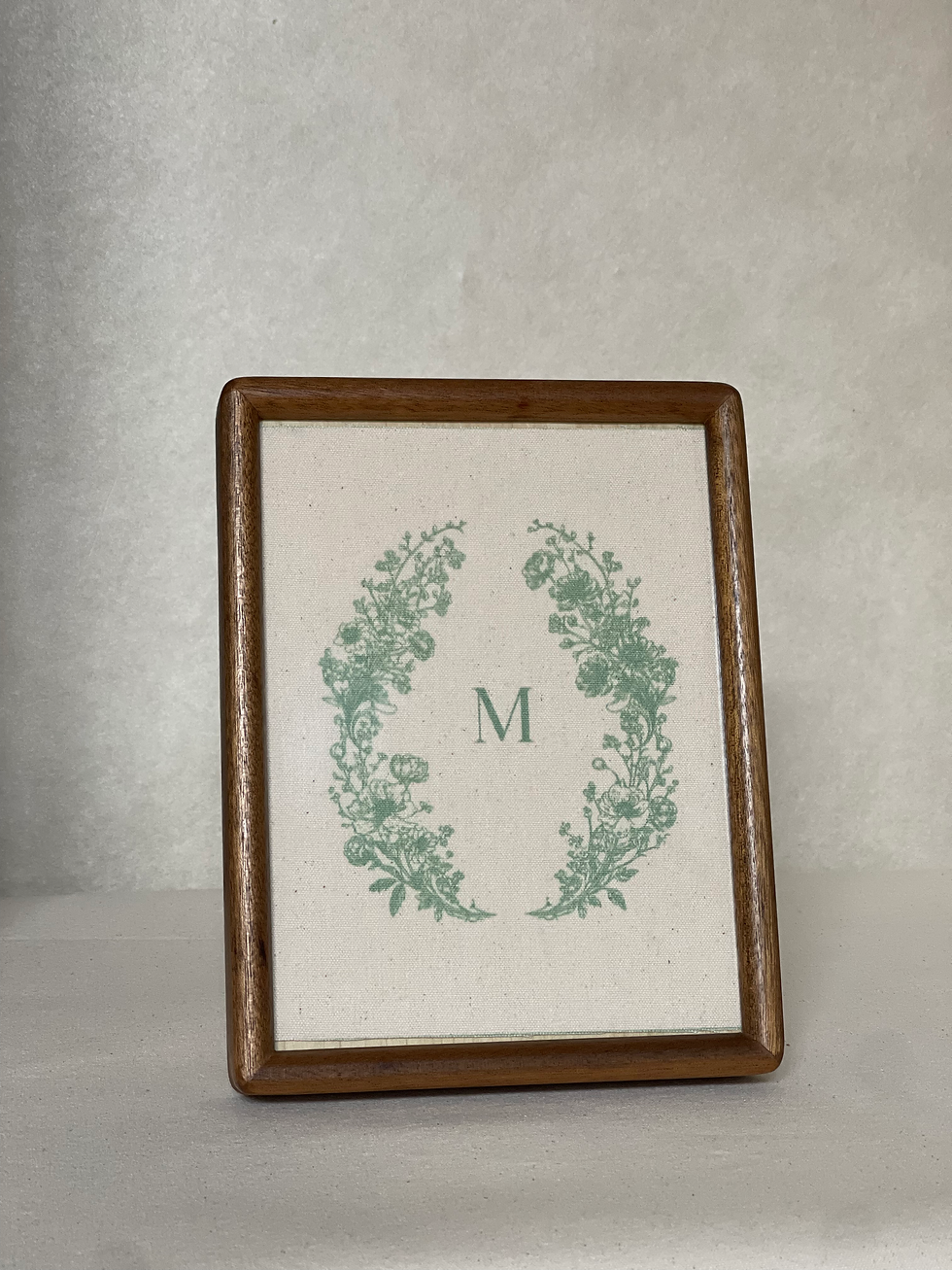 Thumbnail: Personalised Letter Initial Frame