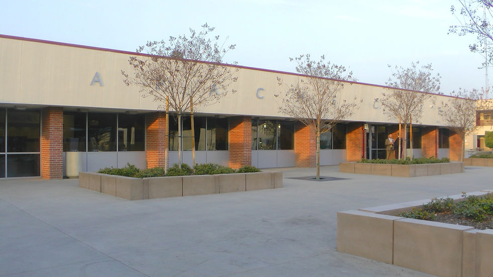 AHScafe2-19-15OutsideWide