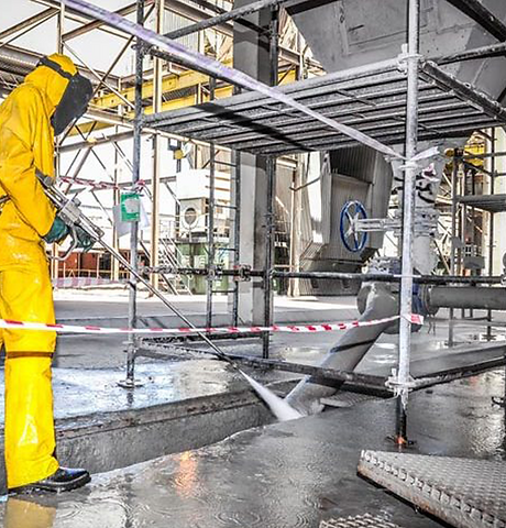 industrial cleaning.png