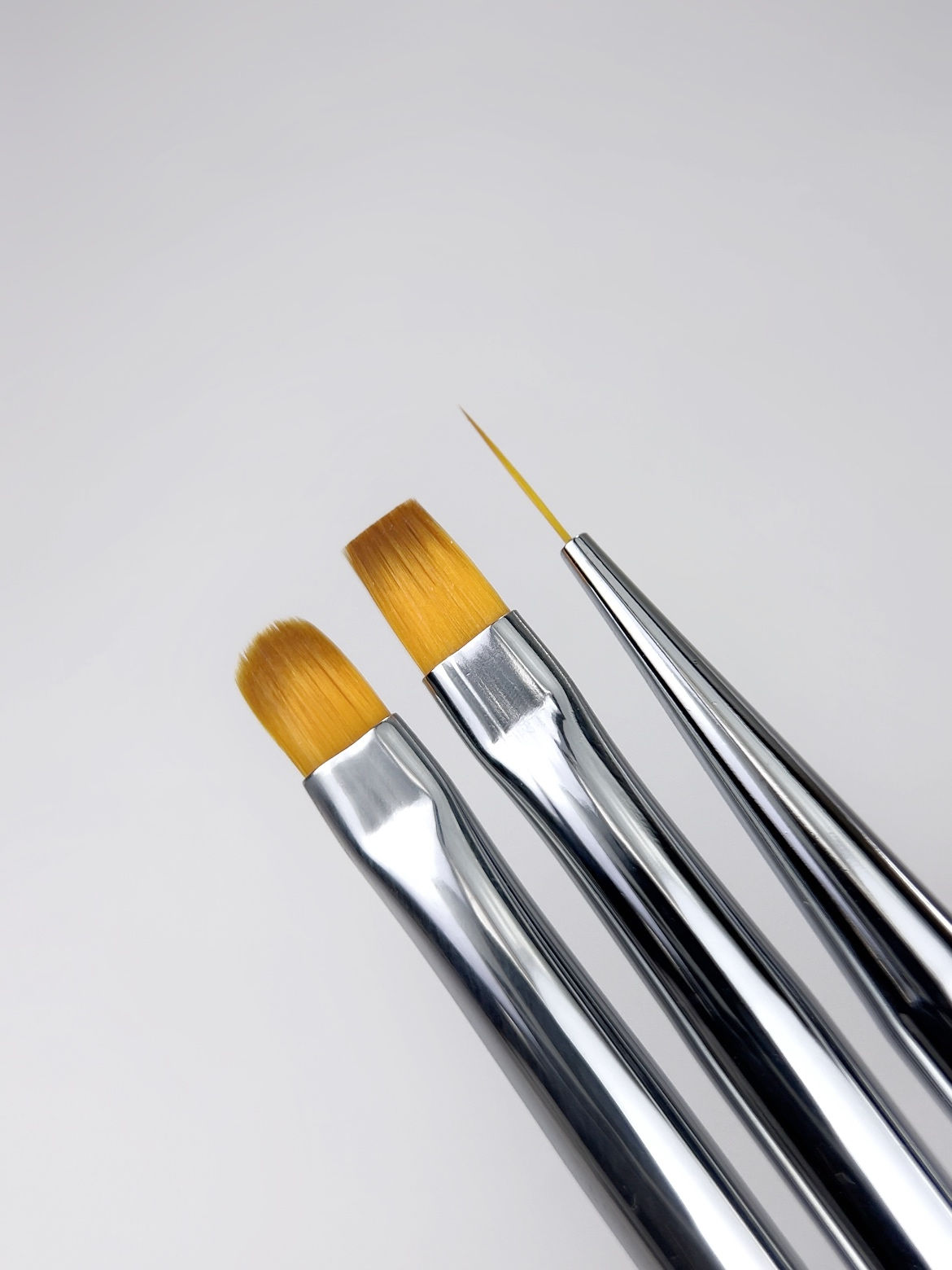 NAILS OF THE NIGHT - Penselsett med 3 stk