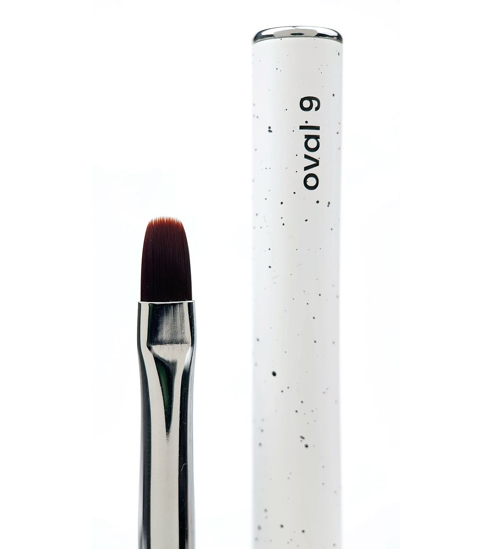 Miniatyrbilde: Professional Brush Oval, 9 mm – metallbørste med flat oval for gel