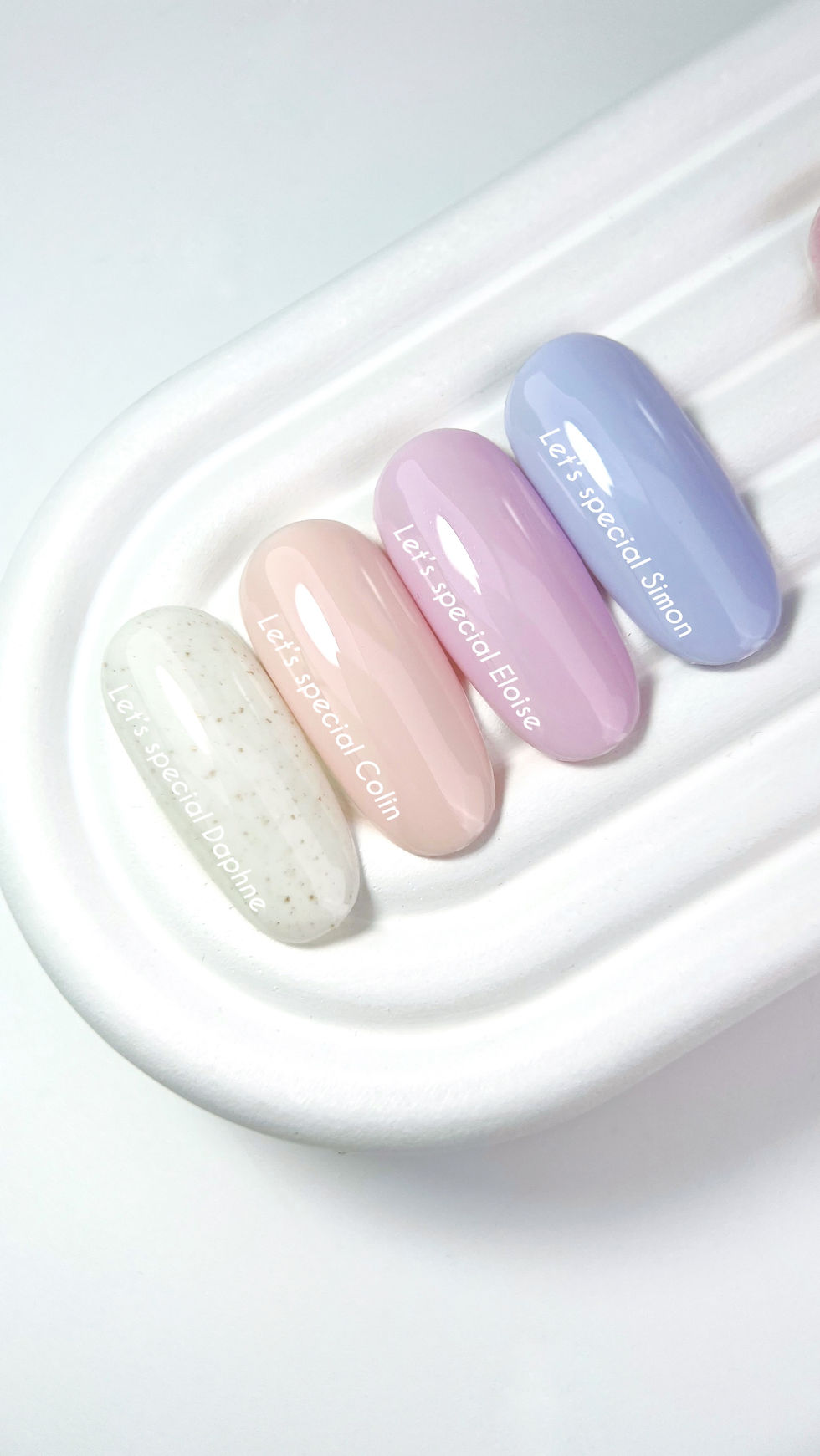 Miniatyrbilde: Gel polish - Eloise - 10 ml