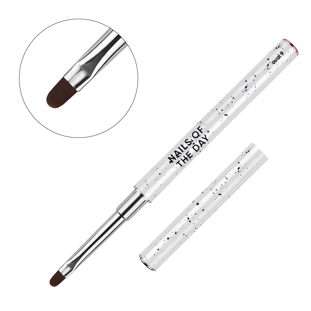 Professional Brush Oval, 9 mm – metallbørste med flat oval for gel