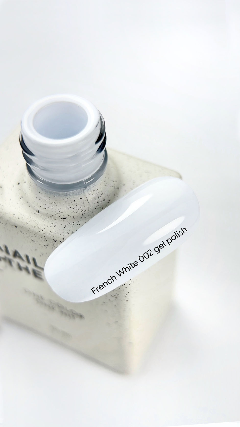Miniatyrbilde: NAILSOFTHEDAY FRENCH MANICURE GEL POLISH KIT + GRATIS LINER BRUSH