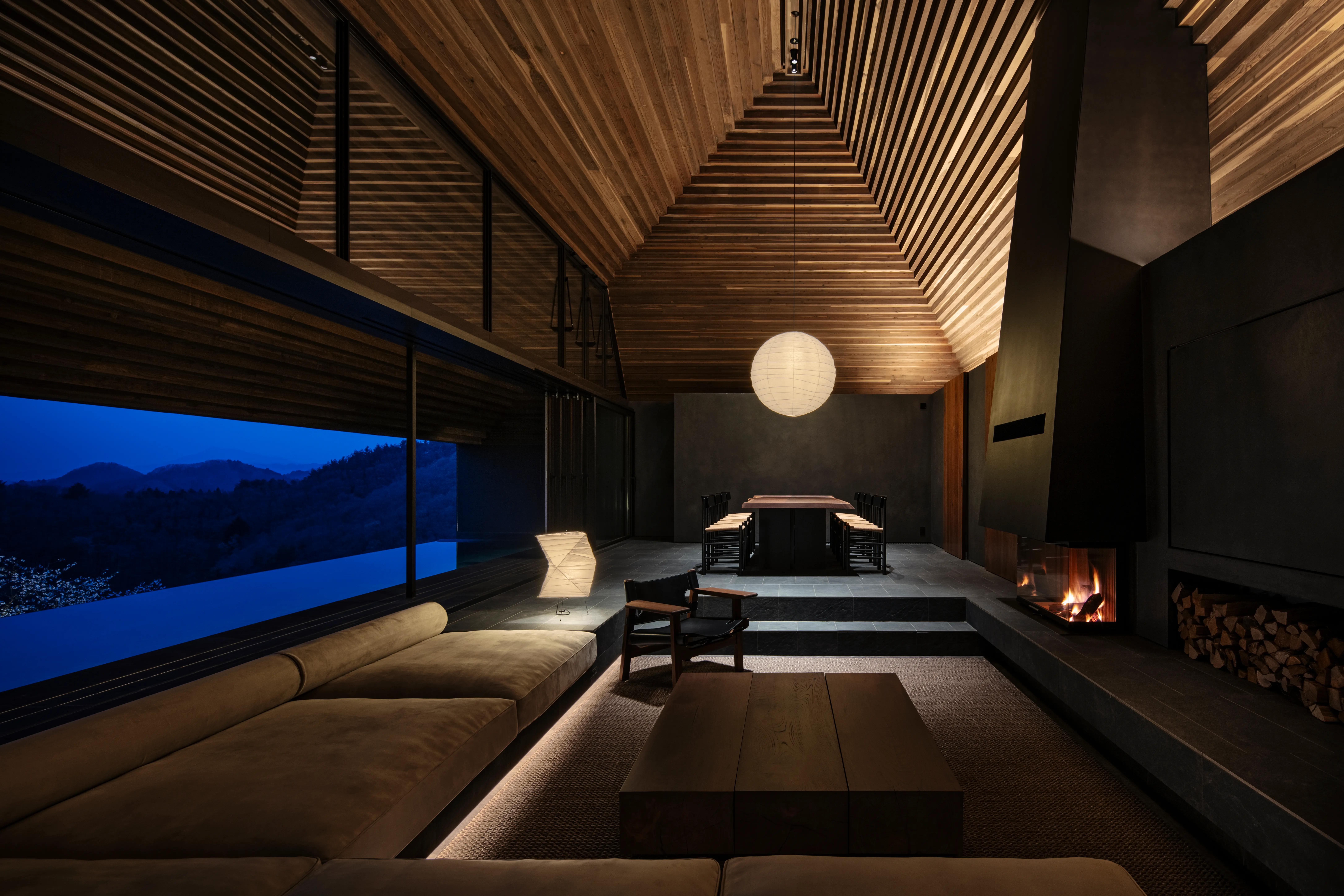 NOT A HOTEL MINAKAMI TOJI/モールテックス施工/オフィスTAKAHATA