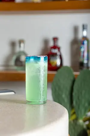 カフェイグアナ