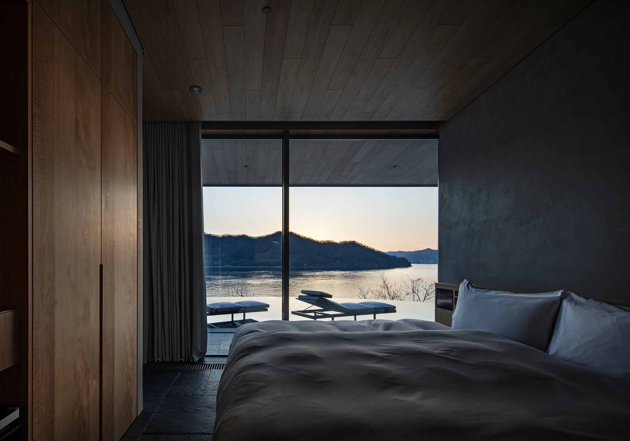 mortex-finishing-office-takahata