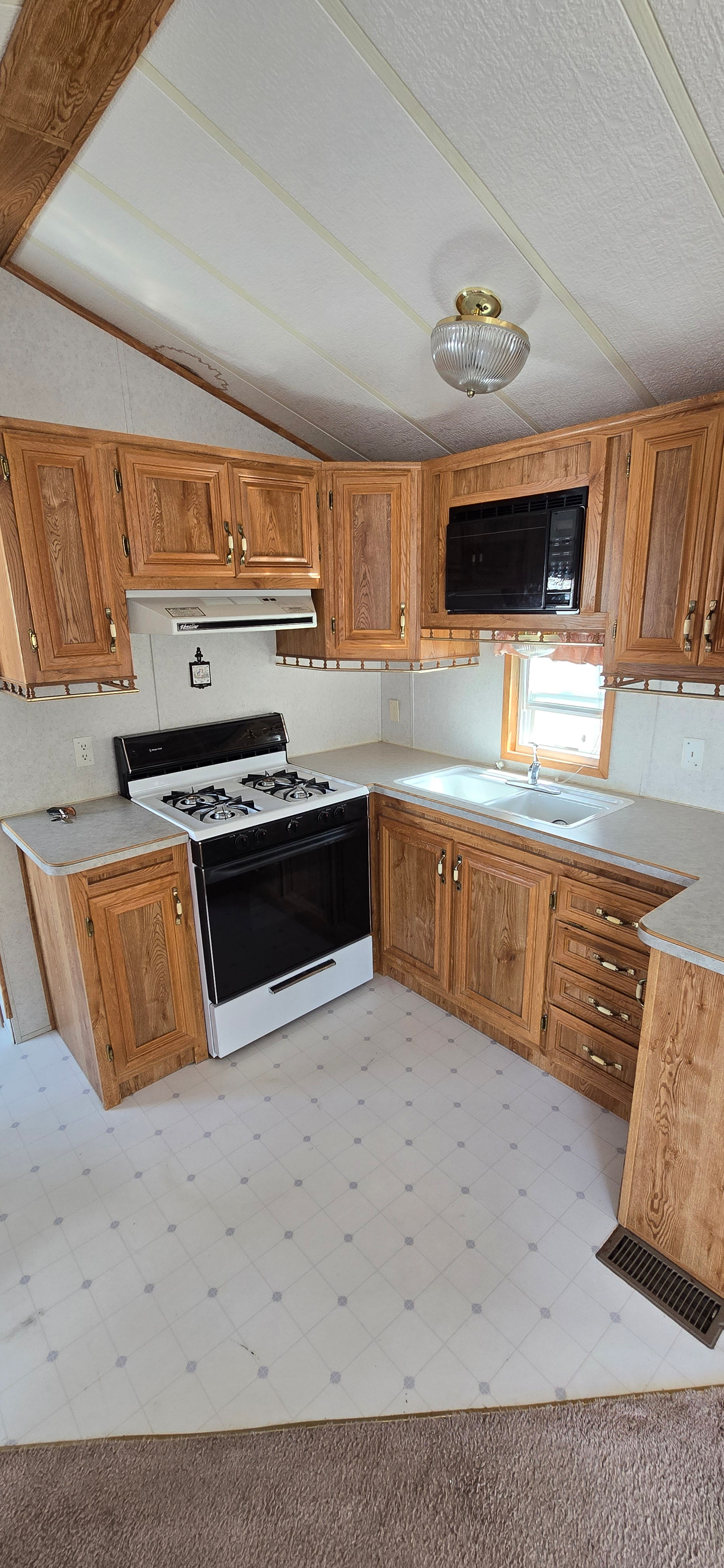 1995 Damon Breckenridge park model