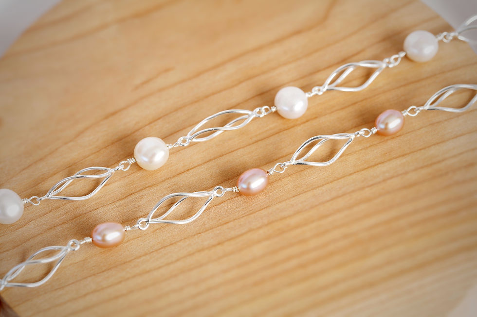 Thumbnail: Pearl Wave Bracelet