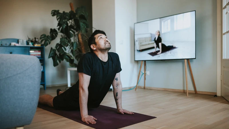 online beginner yoga course