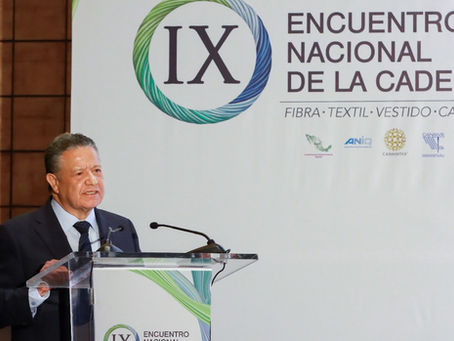 Julio Menchaca cobija a la cadena Fibra-Textil-Vestido-Calzado