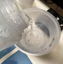 Filterning surfactant solution