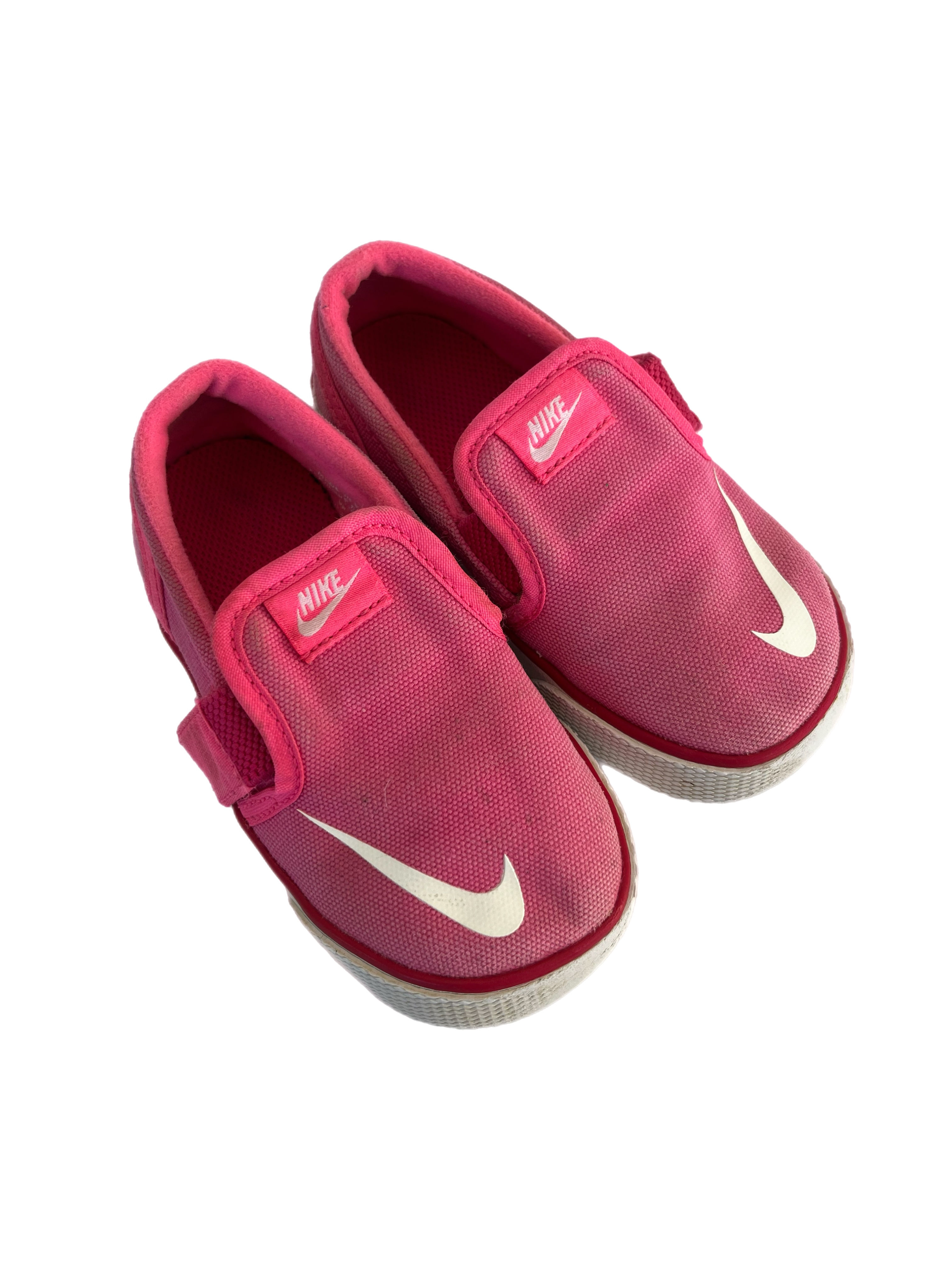 Nike toke slip on shoes 8c
