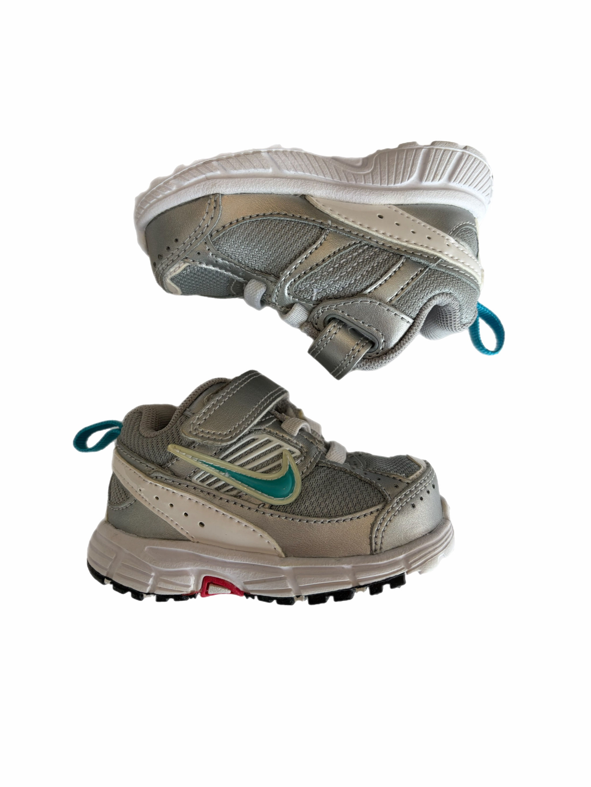 Nike sneakers 3c
