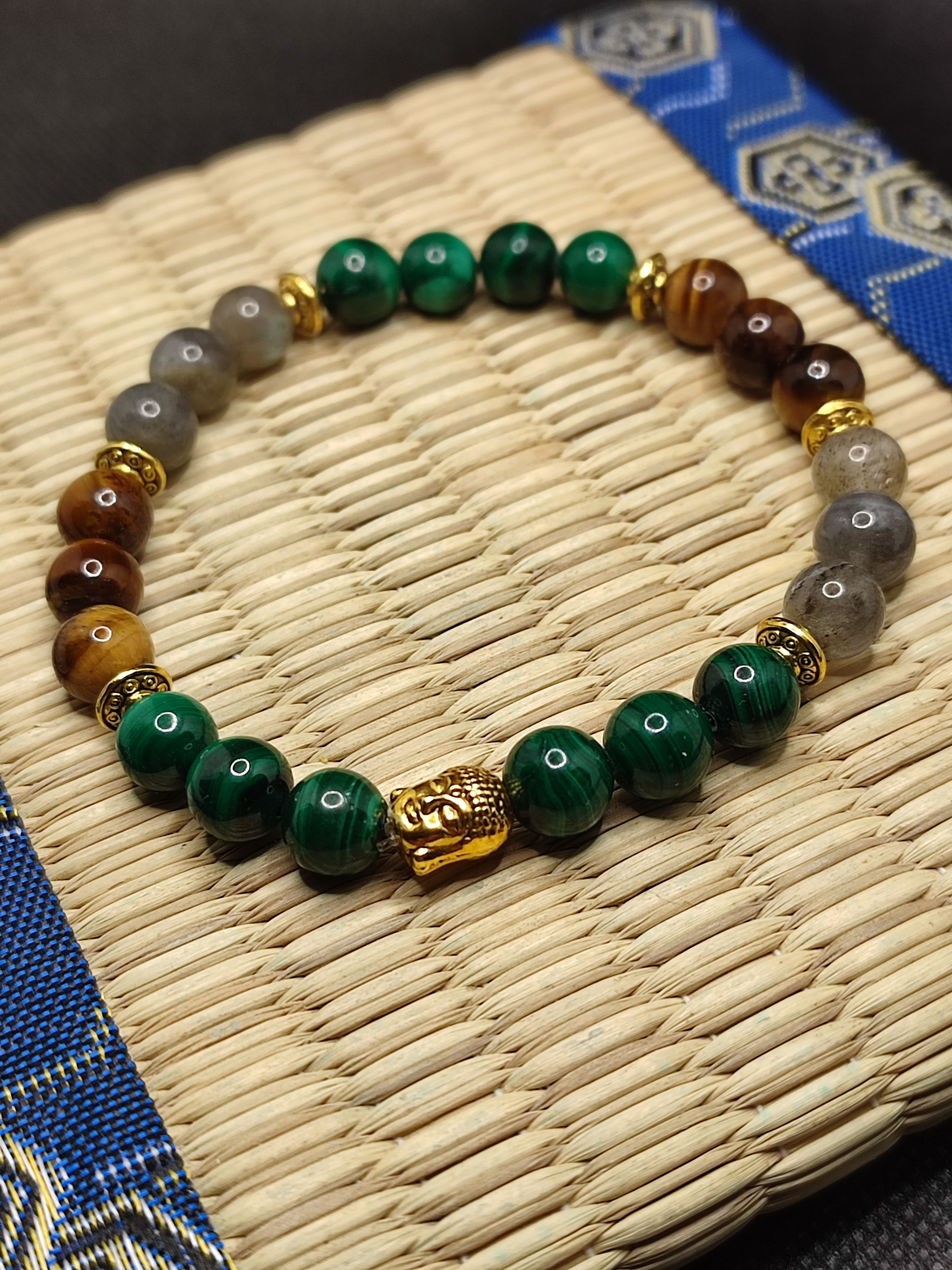 bracelet douleur dans articulations, malachite, œil de tigre et labradorite