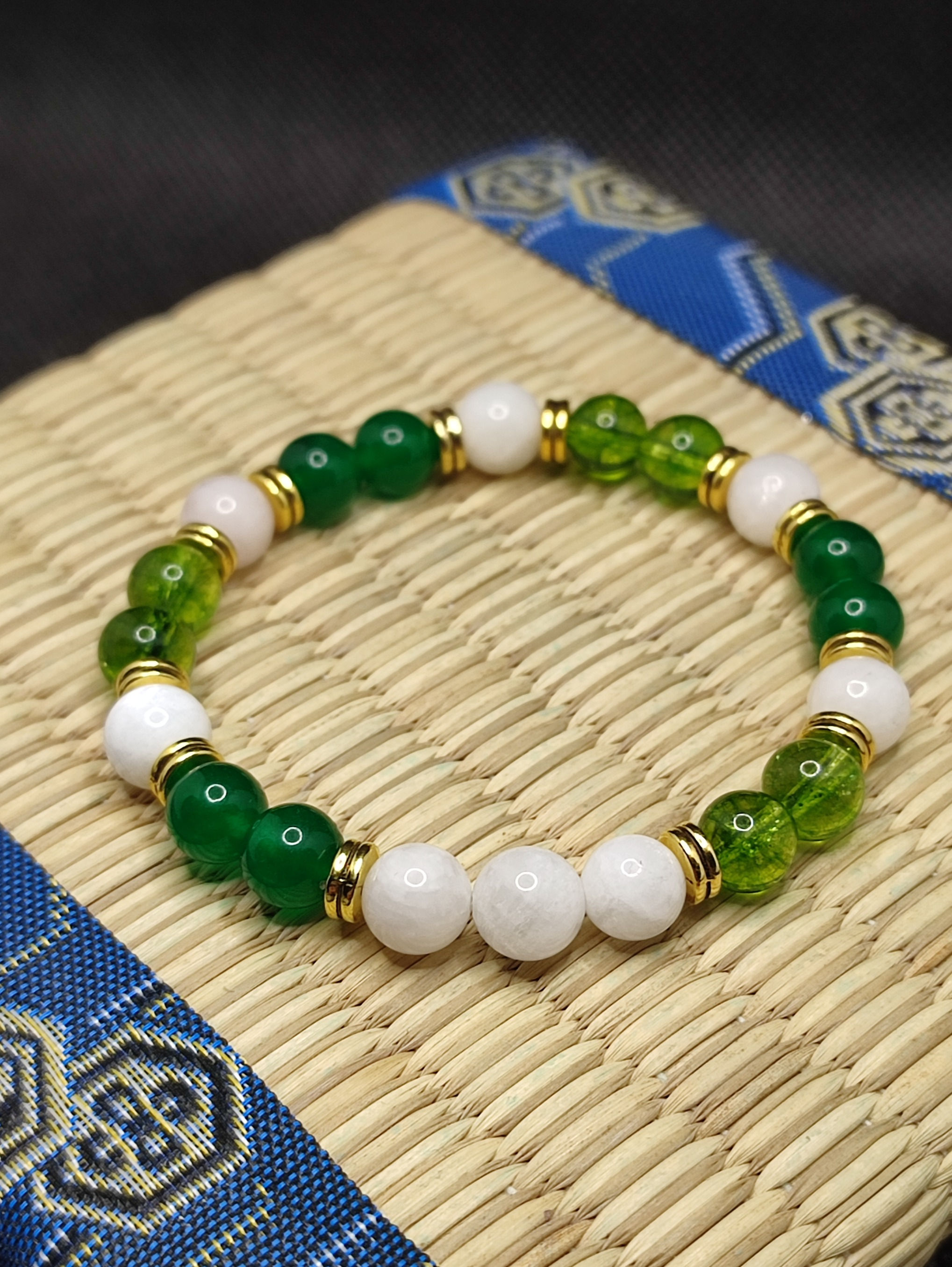 Bracelet aide à la digestion et constipation, péridot, pierre de lune, jade