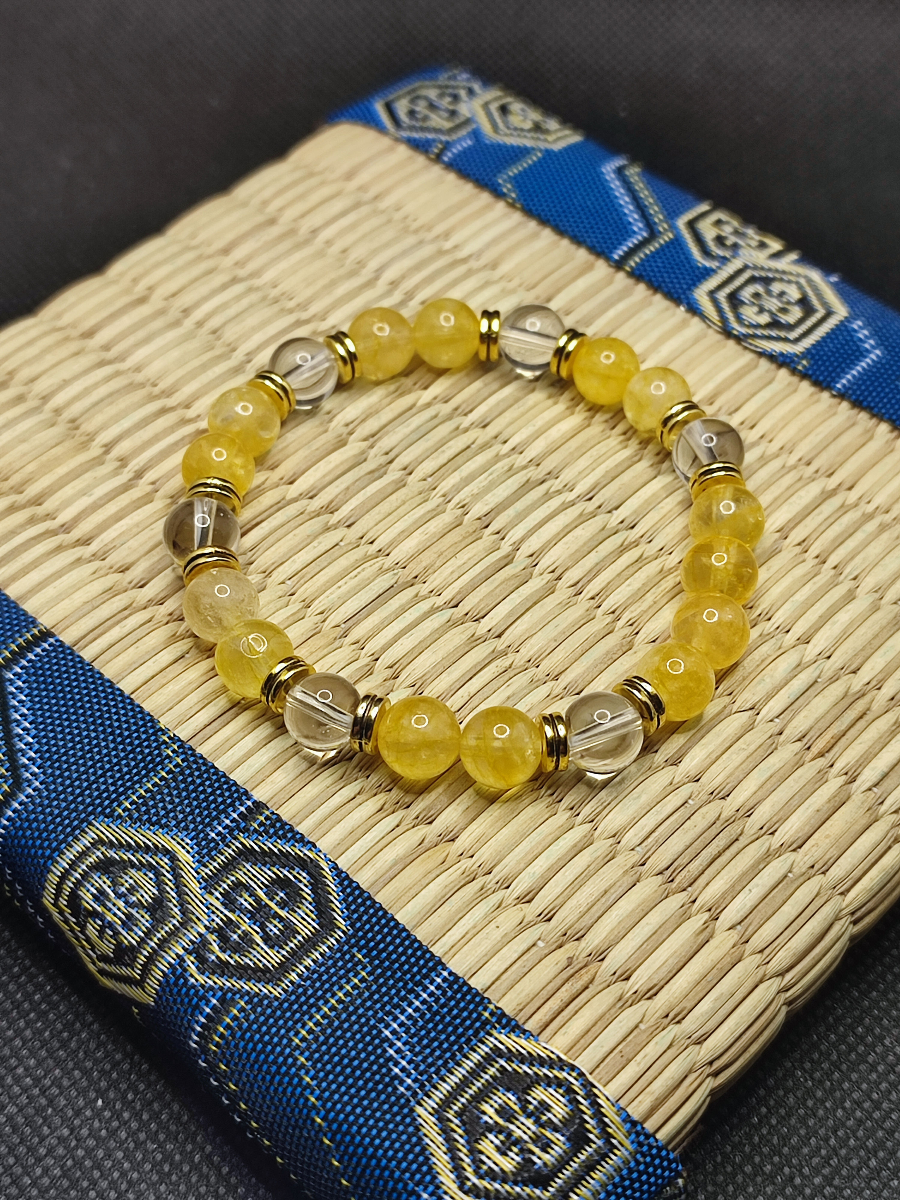 bracelet en citrine et cristal de roche contre les nausée