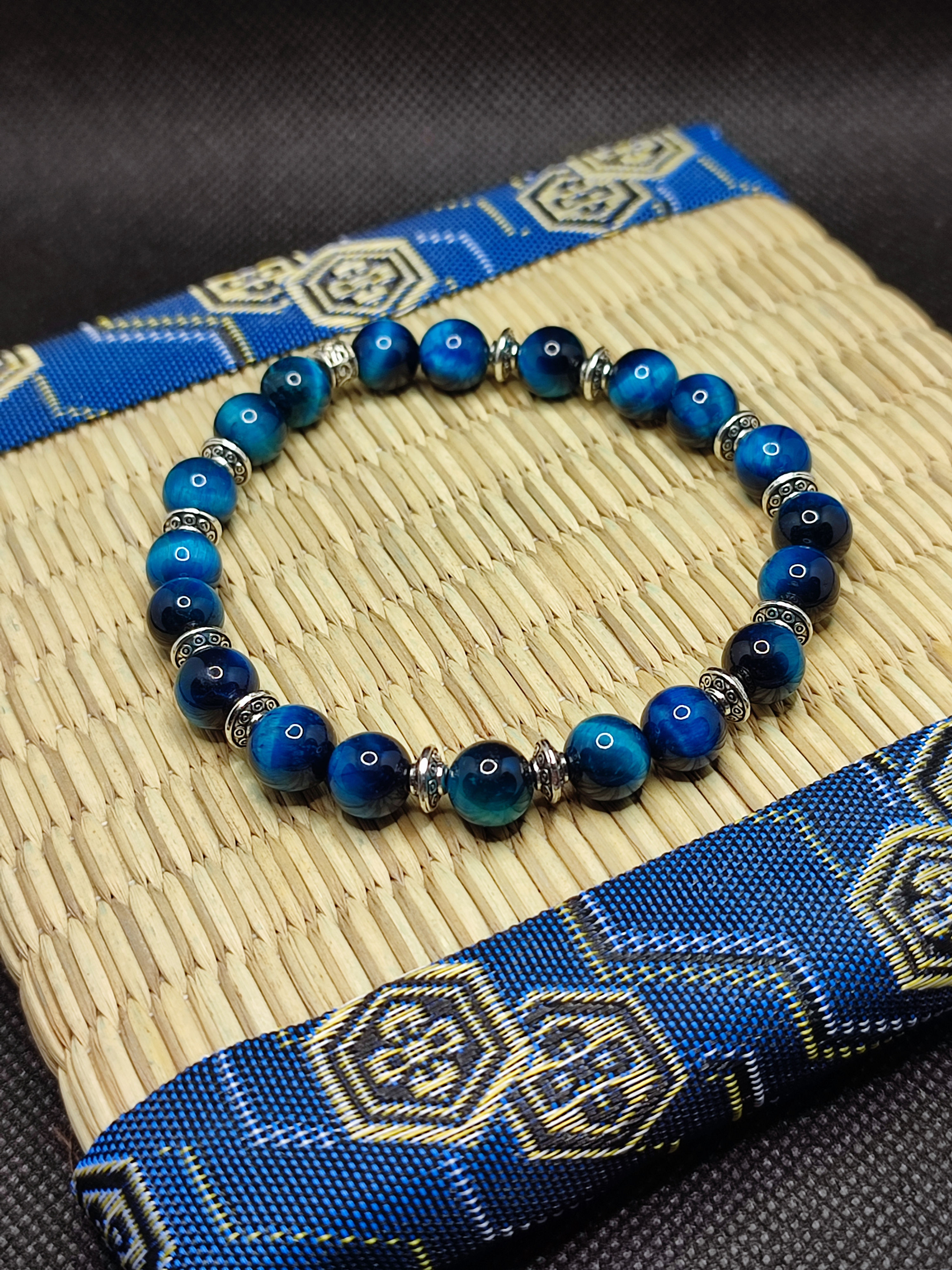 Bracelet œil de tigre de grande qualité AAAAA
