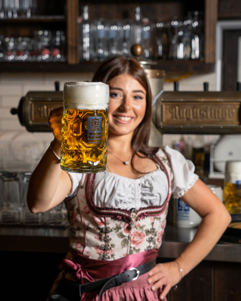 Maß Bier Augustiner