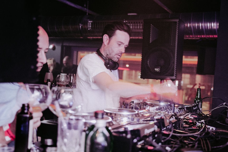 DJ im Gin City