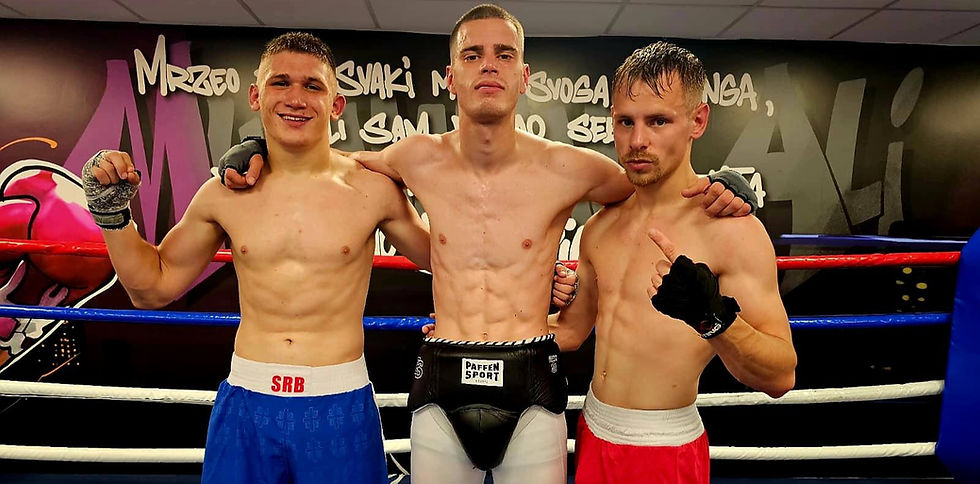 KAMP U LAGATORU: Vukomanović završava pripreme za odbranu WBC International Silver titule – vrhunski sparing tim u Loznici