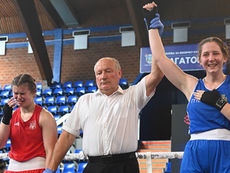 DEVOJKE SU PONOS BOKSERSKE SRBIJE: Sonja Vukšić obezbedila medalju na omladinskom EP u Loznici, a Jovana Devetaković izborila četvrtfinale