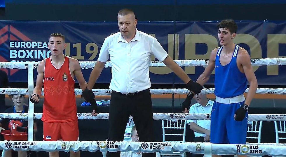 SUDIJSKA “KLACKALICA” SASEKLA SRPSKOG ŠAMPIONA: Pavle Popović poražen diskutabilnom odlukom bodovnih arbitara od Jermena Tigrana Kirakosijana