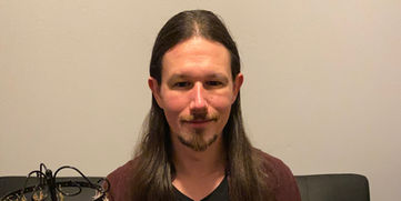 Meet the Artist: Patrick Looney