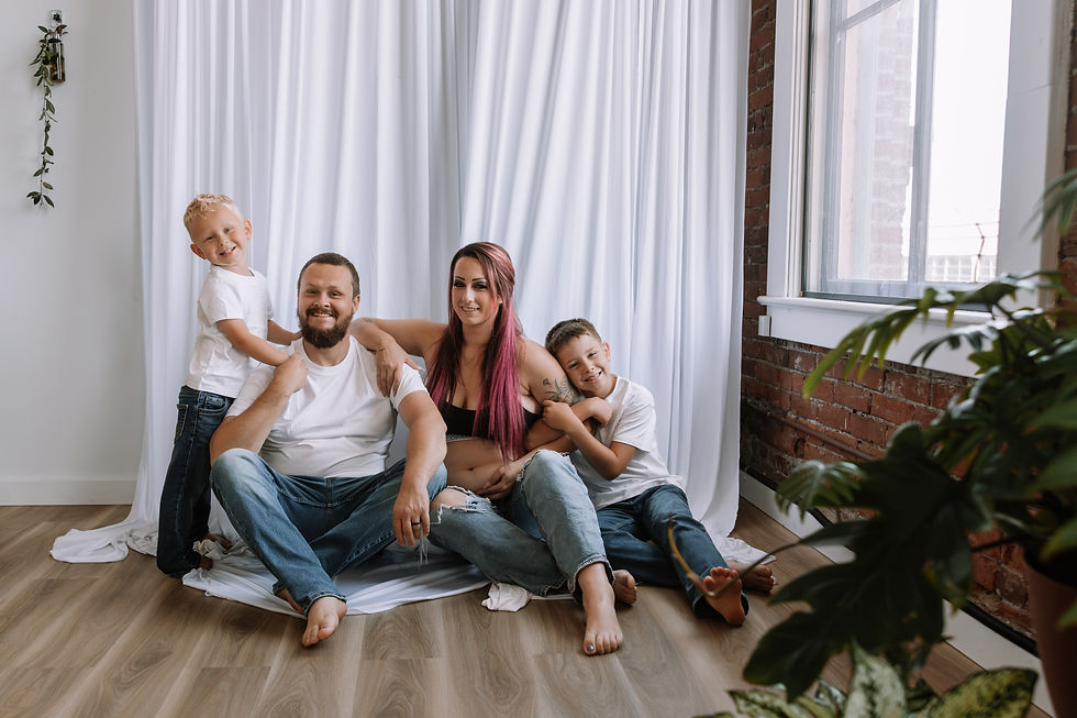 mom dad and two kids