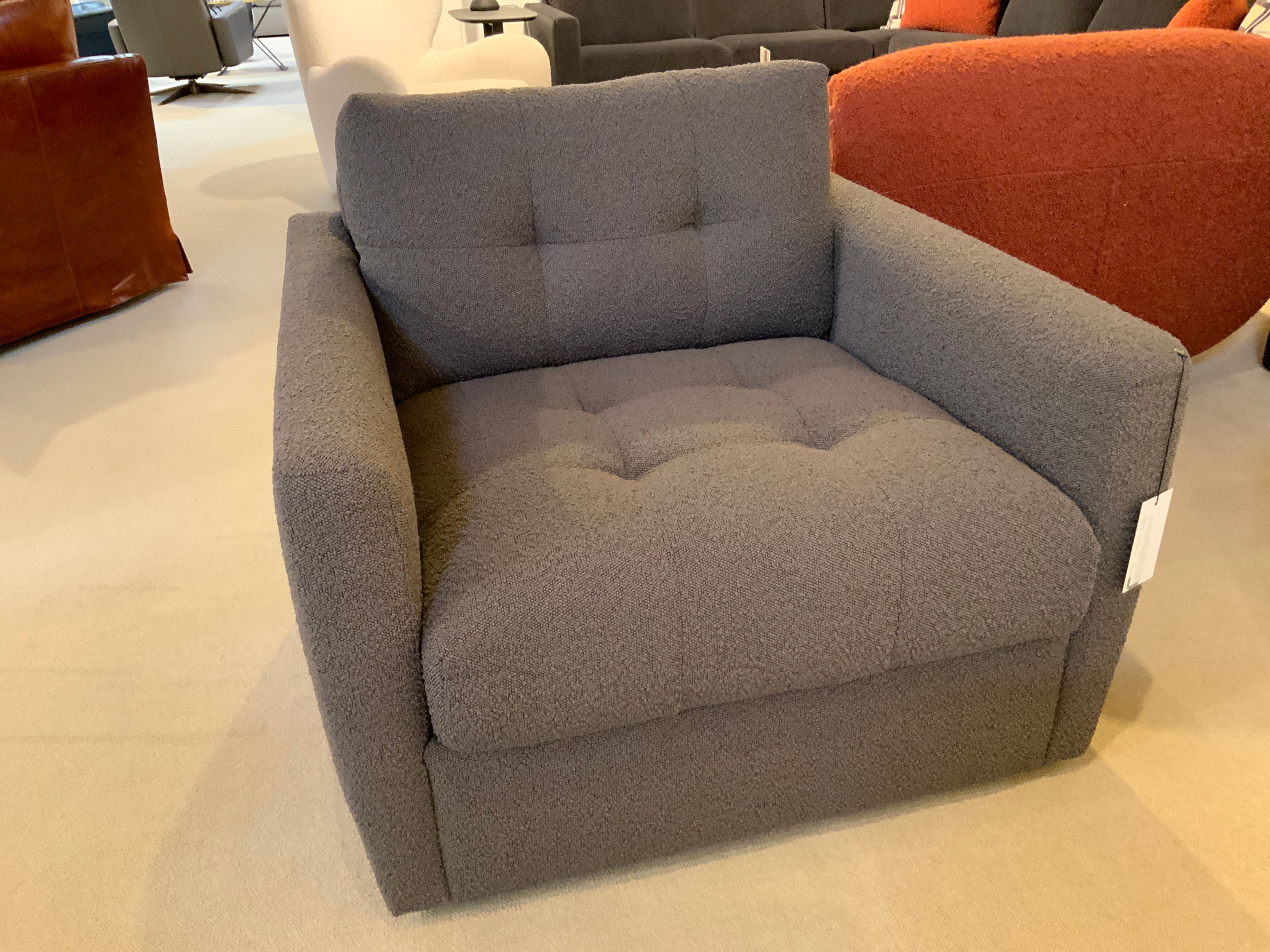 American Leather - Carmet swivel arm chair 
