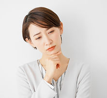 困っている女性