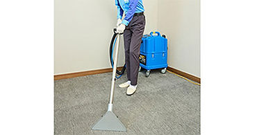 カーペットクリーニング