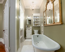 Eastlake Suite Bathroom