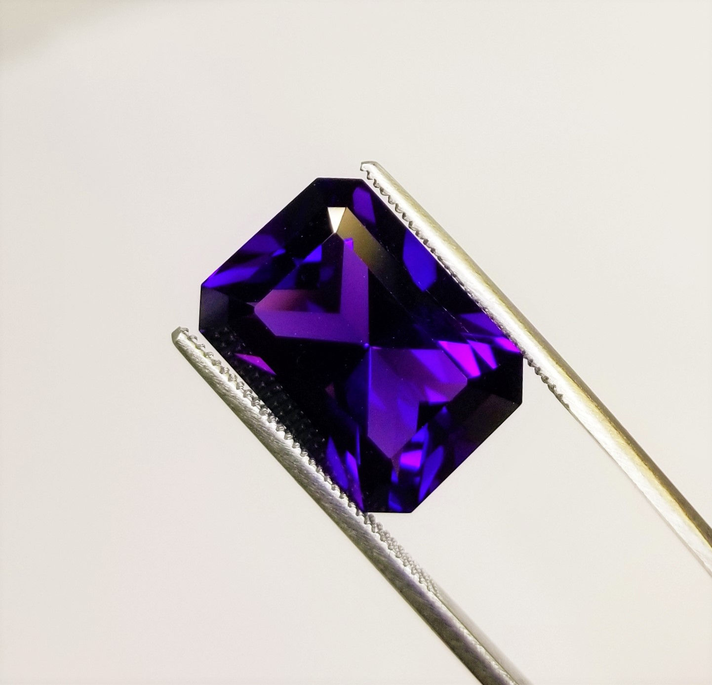 Amethyst 11.09 ct