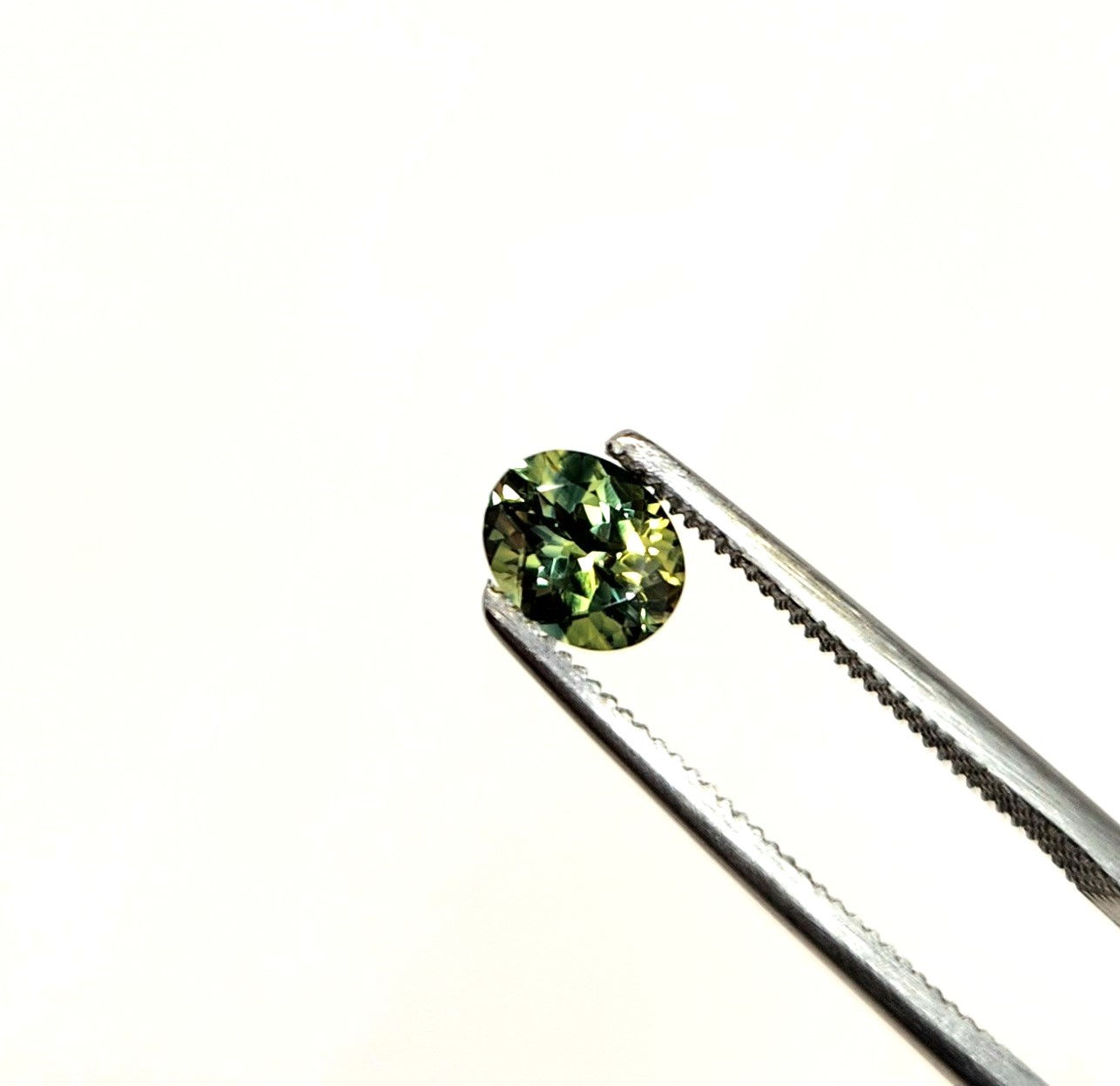 Green Sapphire 0.94 ct