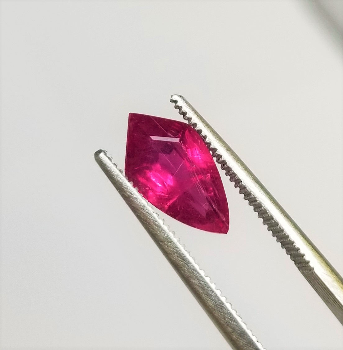 Glass/Corundum Composite 2.53 ct