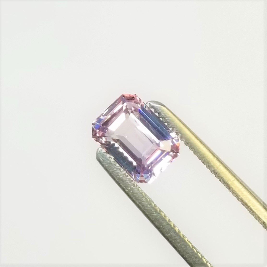 Pink Sapphire 2.02 ct