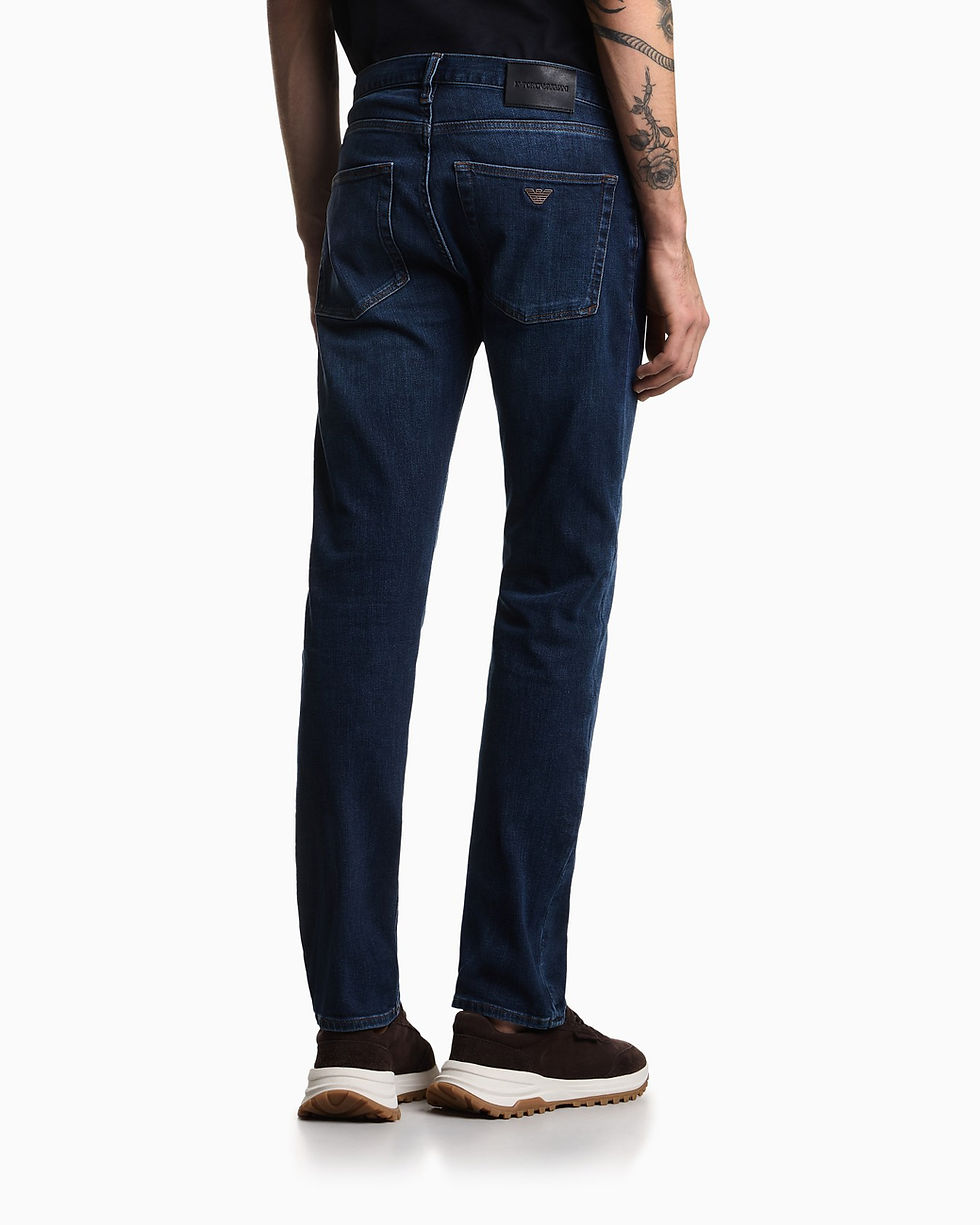 Thumbnail: J45 REGULAR-FIT WASHED 11.5 OZ COMFORT DENIM JEANS 