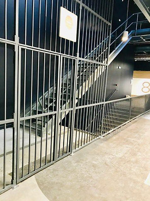 fr métal, grille, garde corps, ciné pince vent