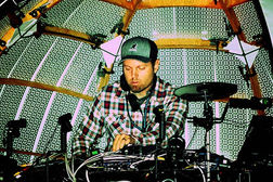 DJ Shadow