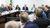 Governo Busca Apoio de Empresários e Diálogo com EUA Contra Tarifação de 50%