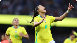 Com Uma a Menos, Brasil Vence a Inglaterra em Amistoso Internacional