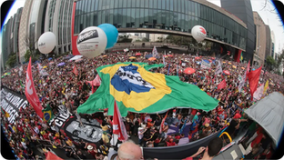 São Paulo Reúne 42 mil em Protesto Contra PEC da Blindagem e Anistia