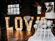 Konzept und Organisation: @sayjes_traurednerin & @macheriephotography.de
Location: @weinschmiedesiegburg
Traurednerin: @sayjes_Traurednerin
Fotografin: @macheriephotography.de
Fotograf: @jean.fotografie
Dekoration+Floristik: @herzdamen_dekoration
Traubogen: @sayjes_traurednerin 
Sitzplan (Fenster): @sayjes_traurednerin
Spalierbögen/Wedding Wands: @sayjes_traurednerin
Brautmode: @Novia_brautmode_abendmode
Brautstylistin: @bellastyling_
Eheringe: @goldschmiedin_annawilwerscheid
Schmuck: @schmuck_kunst_siegburg
Kopfschmuck/Ohrringe: @burezah
Torte: @cakesbytine
Loveletters: @fotobox.Hennef 
Willkommensschild, Kleiderbügel, Sektgläser, Kerze, Namensschild, Tischkärtchen: @plotterlissy_
Brautpaar 1: @olyanaberger 
Brautpaar 2: @vivian_wedel & @kaepten_rauschebart
