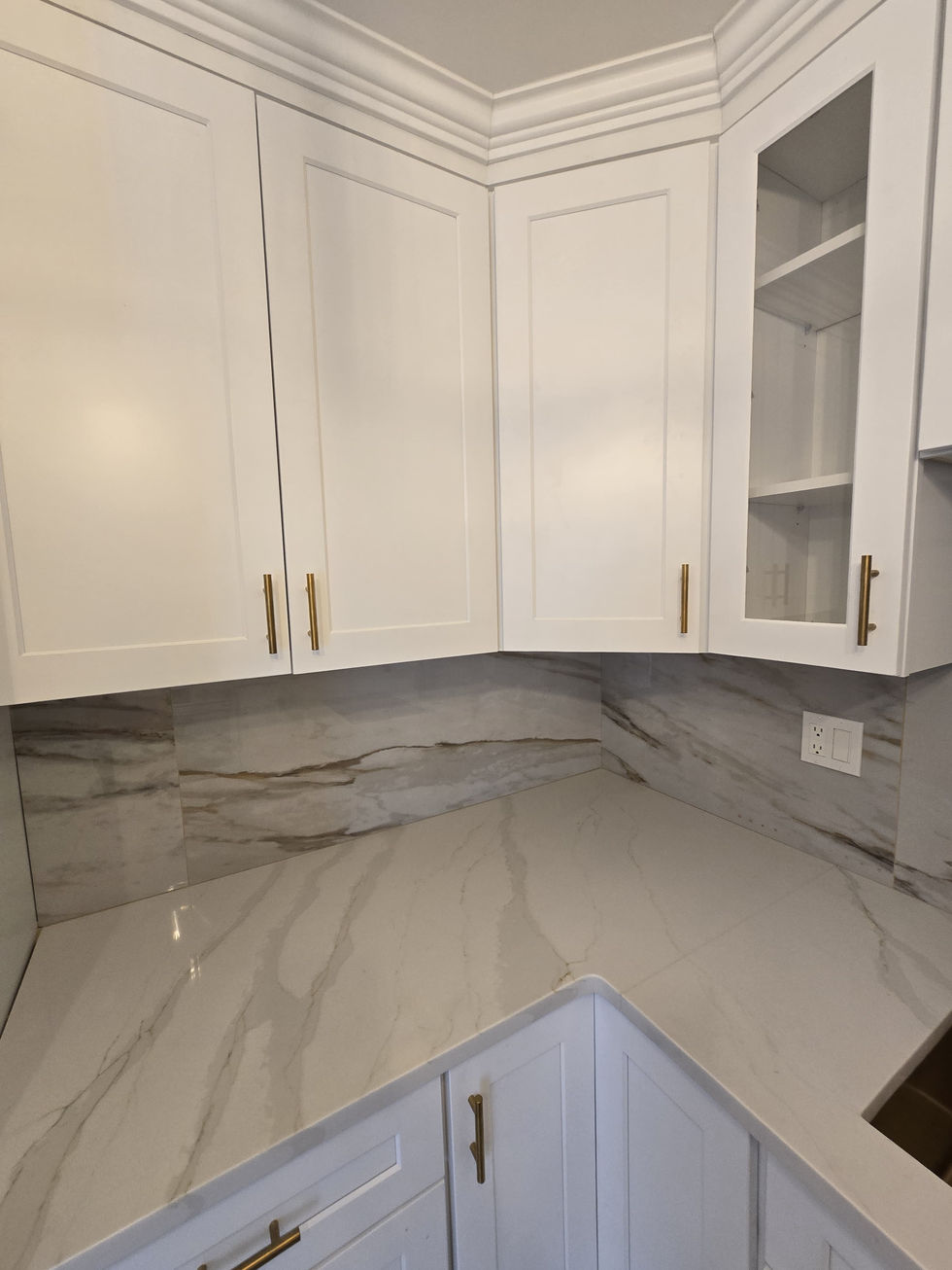 White Shaker Cabinet