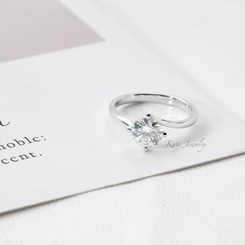 ENGAGEMENT RING