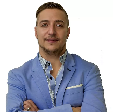 Headshot of APEX Mobile Media President and Co Founder, Chris Lomardi