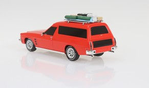 Thumbnail: 1:24 DDA Collectibles Max's Holden HJ Panelvan Spectra Rides Light Up - Plastic